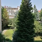 A Jump From Downtown ブダペスト